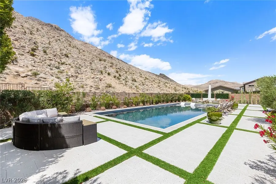 3071 The Peaks Lane, Las Vegas, NV 89138 - #3