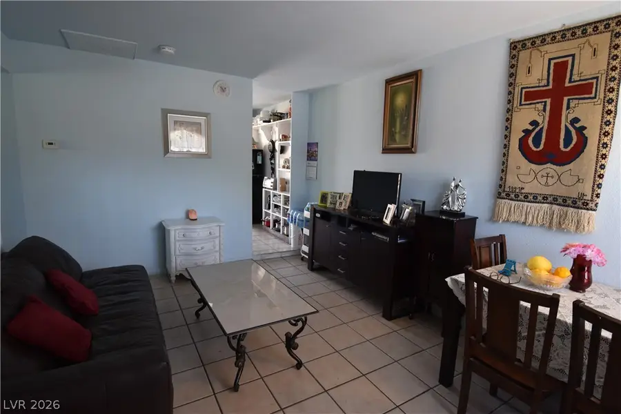 3908 Palos Verdes Street, Las Vegas, NV 89119 - #2