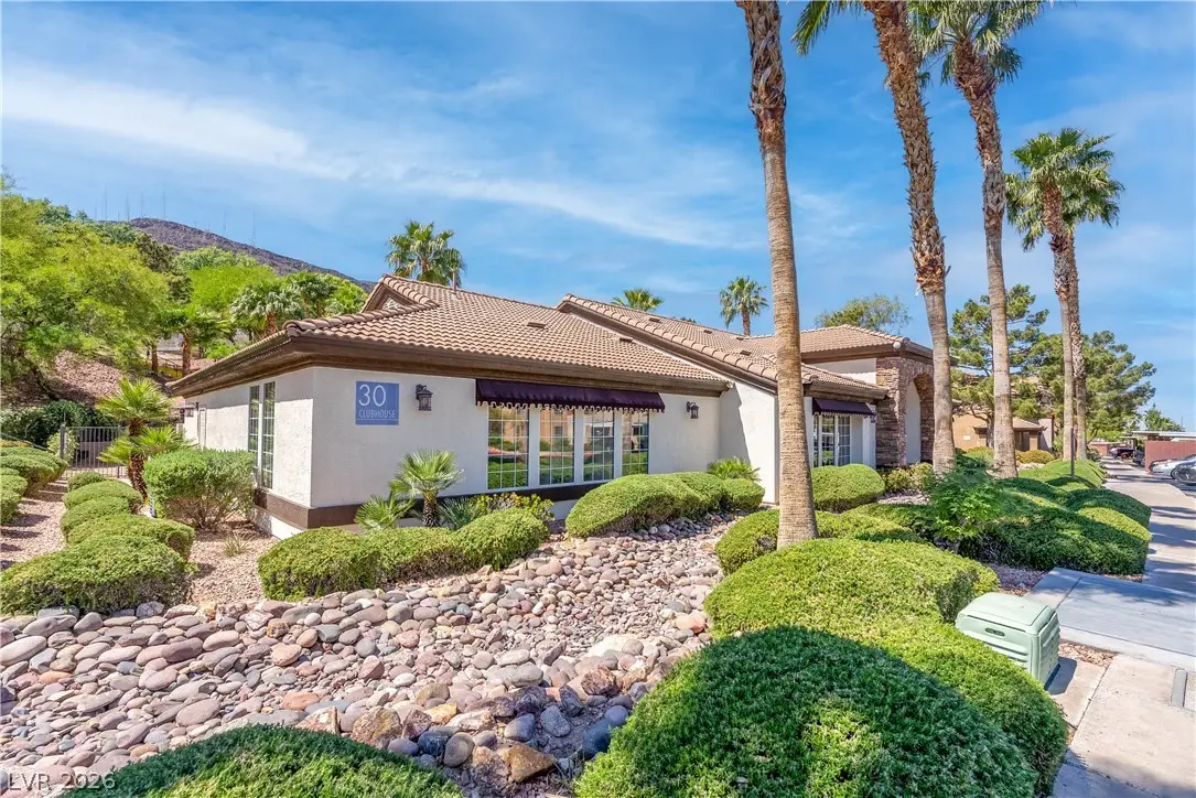 231 W Horizon Ridge Parkway #814, Henderson, NV 89012 - #1