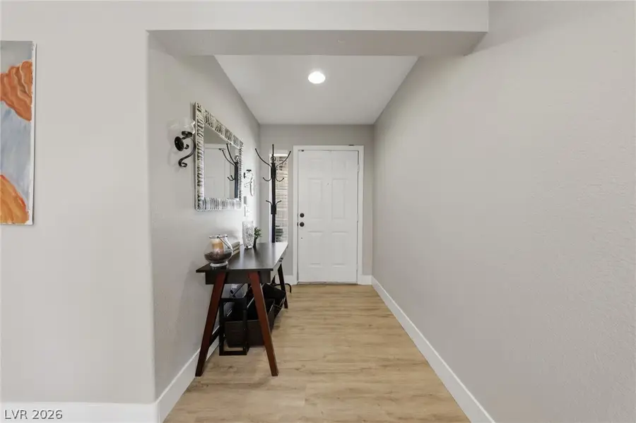 9825 Via Delores Avenue, Las Vegas, NV 89117 - #3