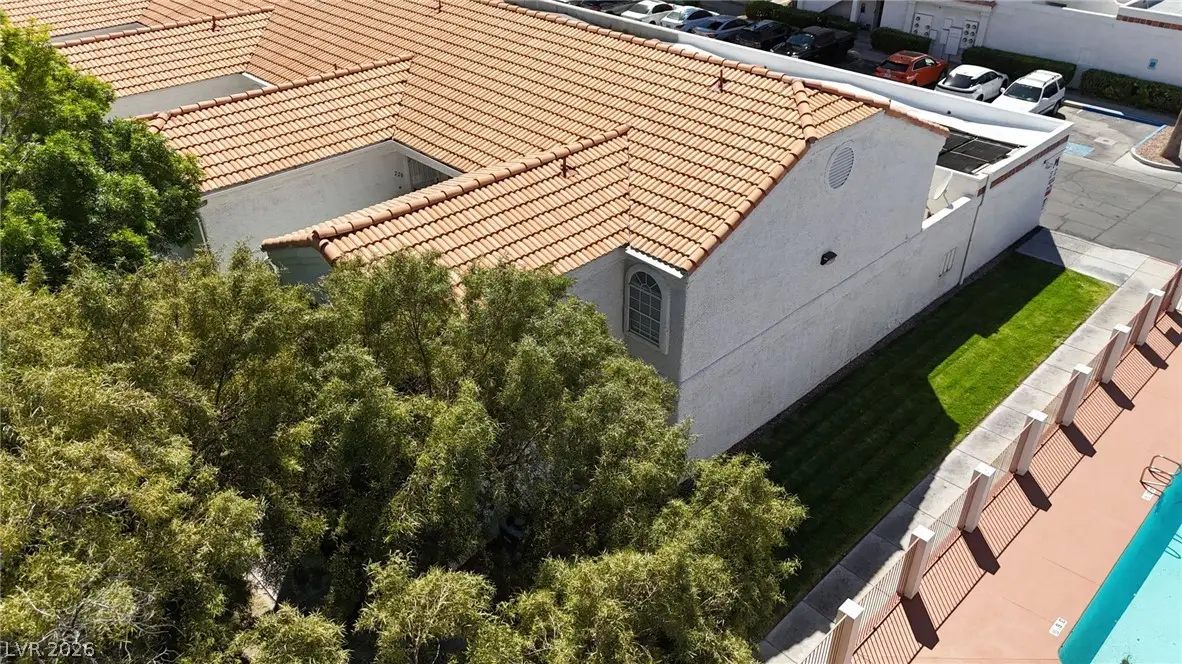 1800 Edmond Street #229, Las Vegas, NV 89146 - #1