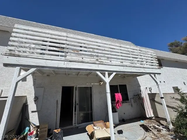 571 Greenbriar Townho Way #3, Las Vegas, NV 89121 - #2