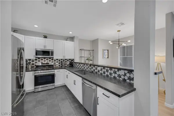 904 Domnus Lane #102, Las Vegas, NV 89144