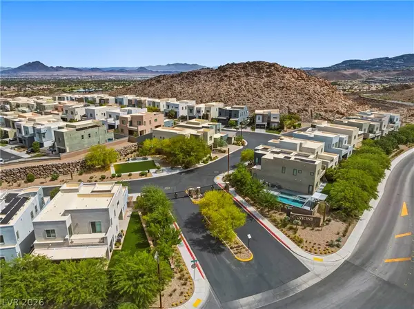 766 Glistening Light Court, Henderson, NV 89052