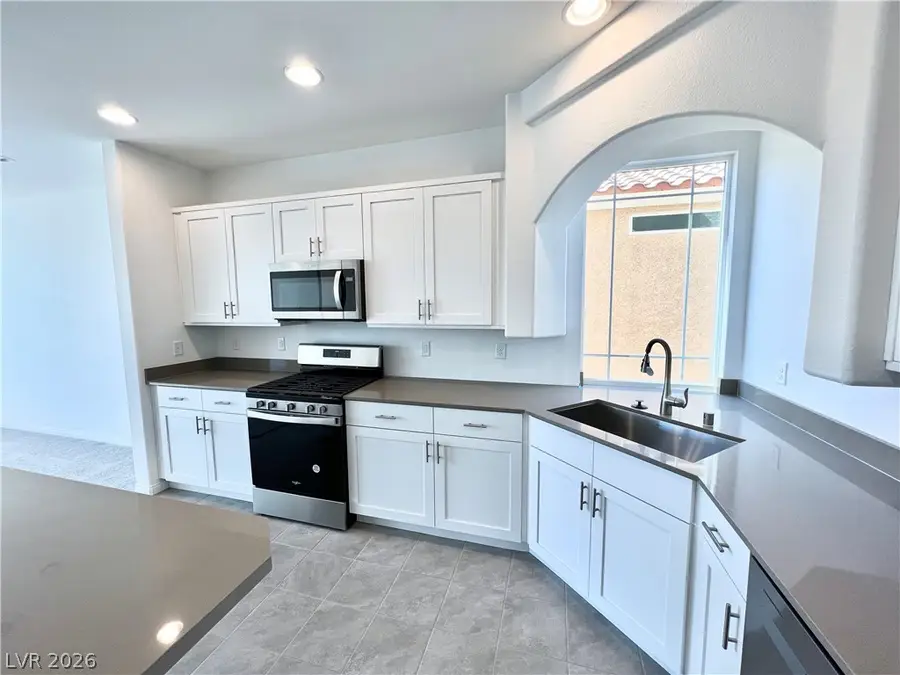 5420 Crossgates Avenue, Las Vegas, NV 89139 - #3