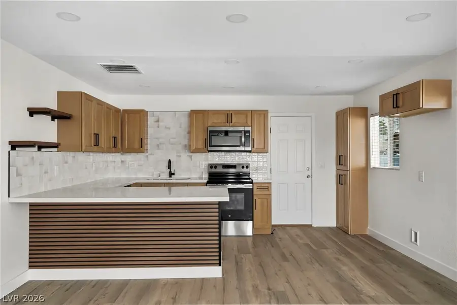 141 N 19th Street, Las Vegas, NV 89101 - #3