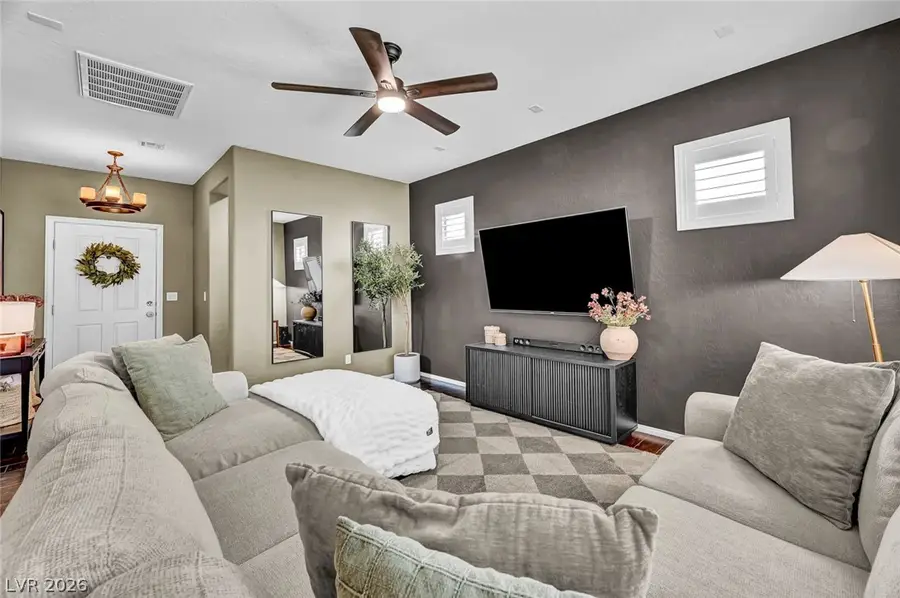 10423 Lilac Square Avenue, Las Vegas, NV 89166 - #3