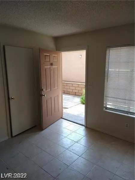 1608 N Torrey Pines Drive #103, Las Vegas, NV 89108 - #2