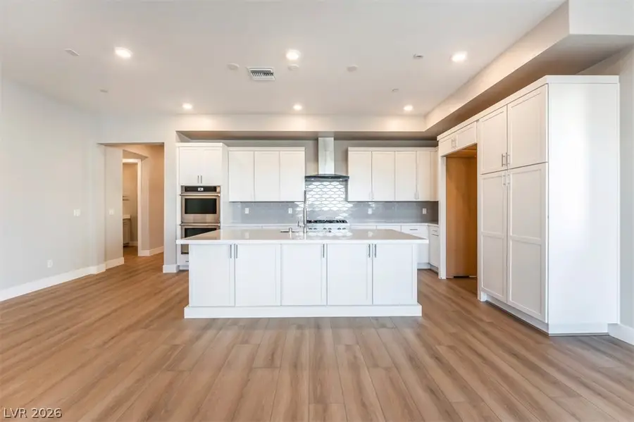 9128 Las Manaitas Avenue #301, Las Vegas, NV 89144 - #2