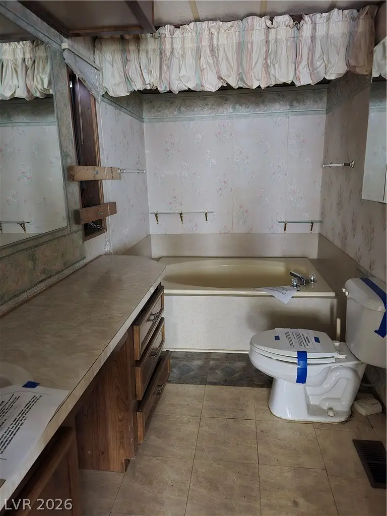 5436 Tres Piedras Road, Las Vegas, NV 89122 - #3