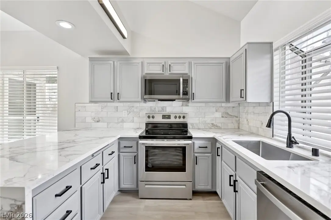 8913 Antioch Way, Las Vegas, NV 89117 - #1
