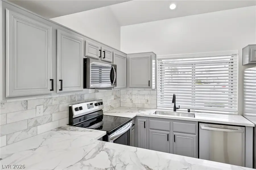 8913 Antioch Way, Las Vegas, NV 89117 - #3