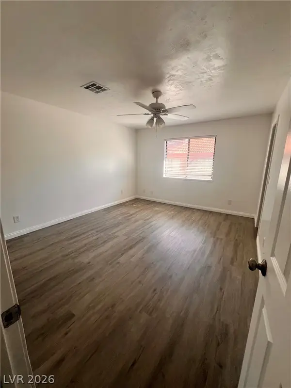 5576 W Rochelle Avenue #9D, Las Vegas, NV 89103