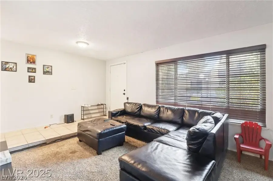 3233 Kinsale Court, Las Vegas, NV 89121 - #3