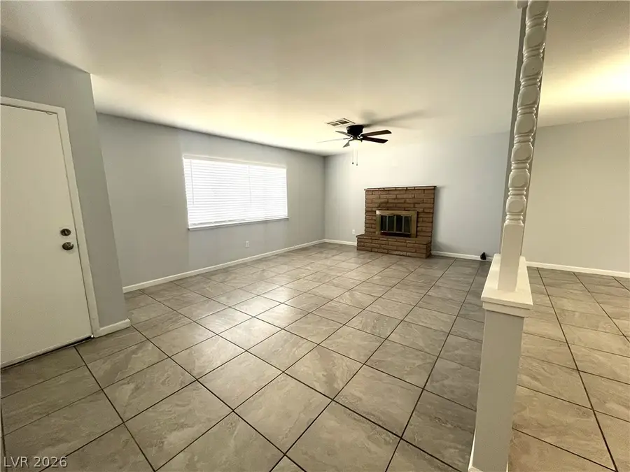 1608 Crest Haven Avenue, Las Vegas, NV 89108 - #3