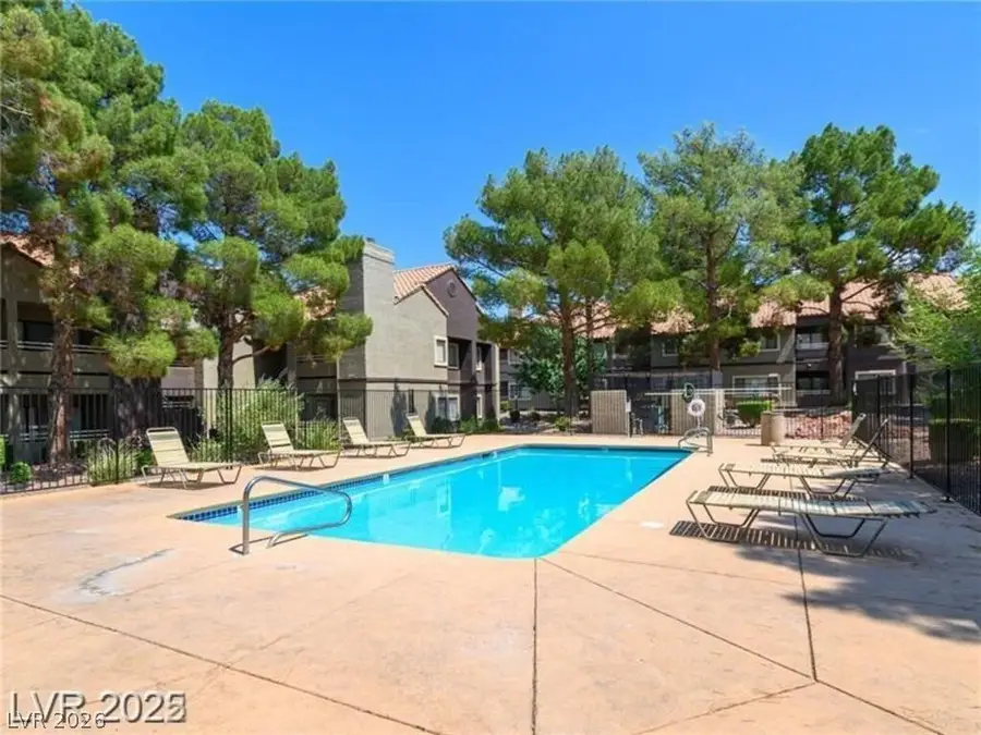 5048 S Rainbow Boulevard #105, Las Vegas, NV 89118 - #3