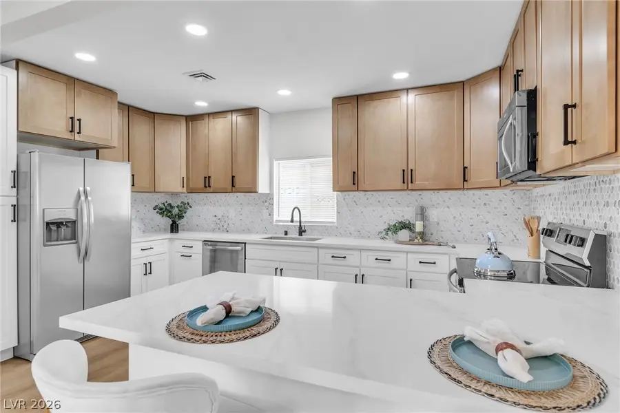 228 Earl Street, Las Vegas, NV 89101 - #2