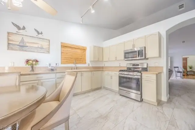 4533 Chestnut Blaze Drive, North Las Vegas, NV 89032 - #2