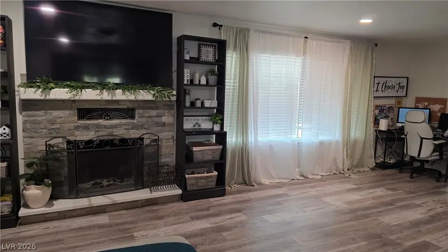 6437 E Bonanza Road, Las Vegas, NV 89110 - #3