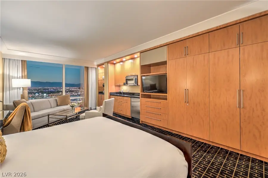 2000 Fashion Show Drive #3919, Las Vegas, NV 89109 - #2