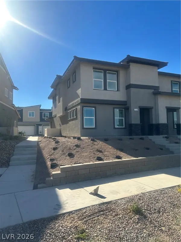 1114 Scarlet Sparrow Street, Henderson, NV 89011