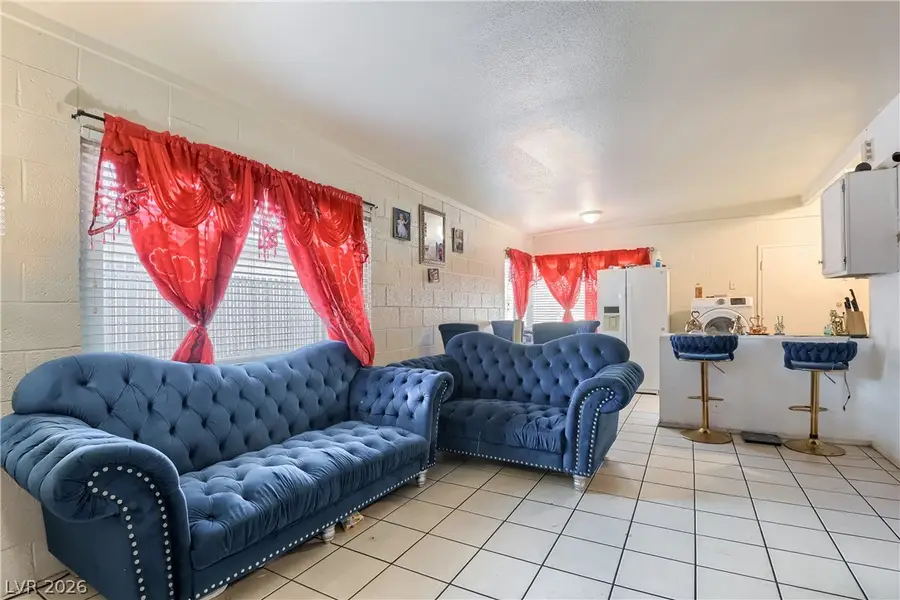 2409 Maroney Avenue, Las Vegas, NV 89104 - #2