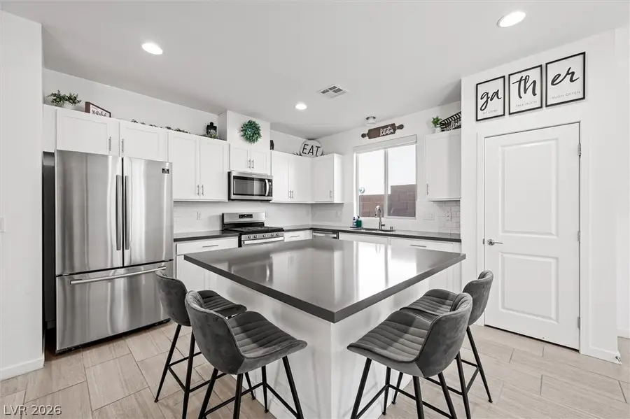 7040 Topaz Mountain Court, Las Vegas, NV 89148 - #2