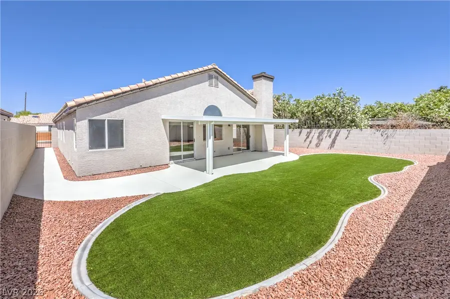 8305 Windrush Avenue, Las Vegas, NV 89117 - #3