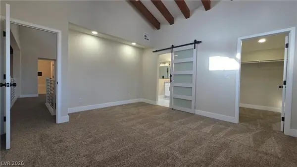 1312 Oak Tree Lane, Las Vegas, NV 89108