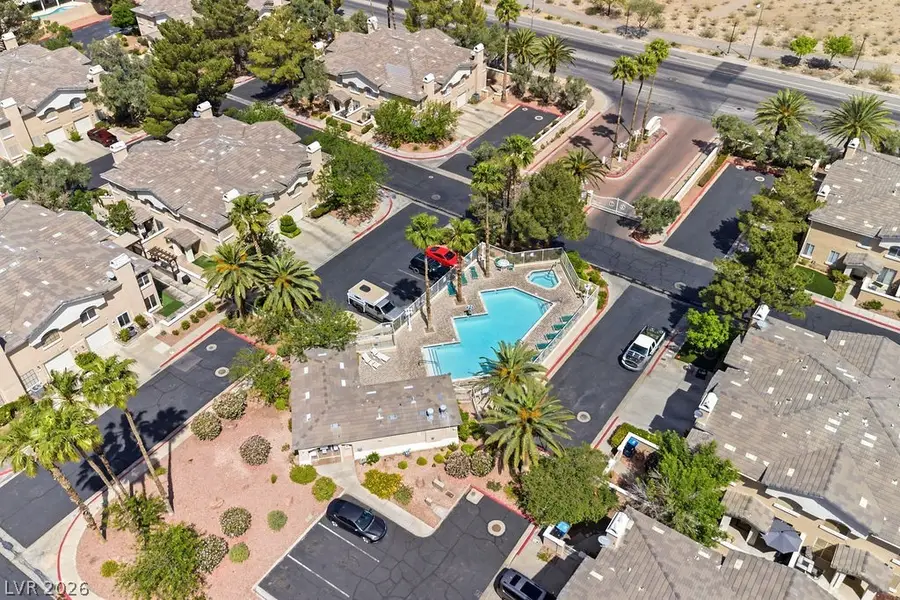 910 Elegant Coral Avenue, Henderson, NV 89015 - #3