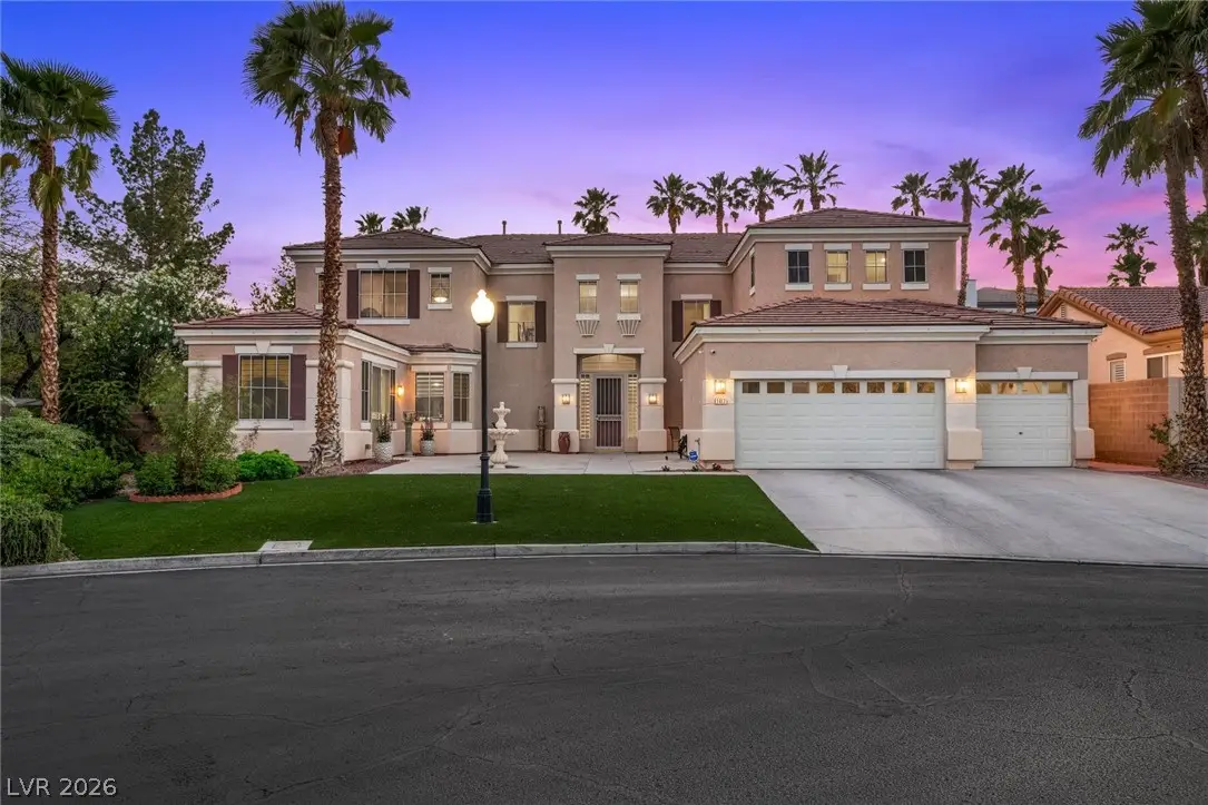 1417 Misty Moat Street, Las Vegas, NV 89117 - #1