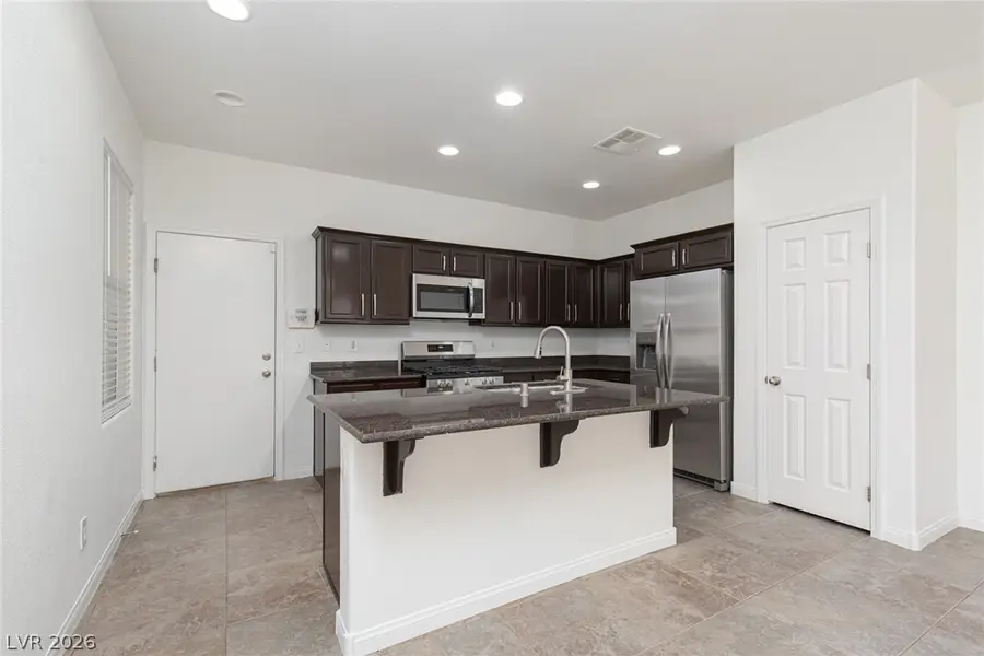 9124 Kentwell Ave, Las Vegas, NV 89149 - #3