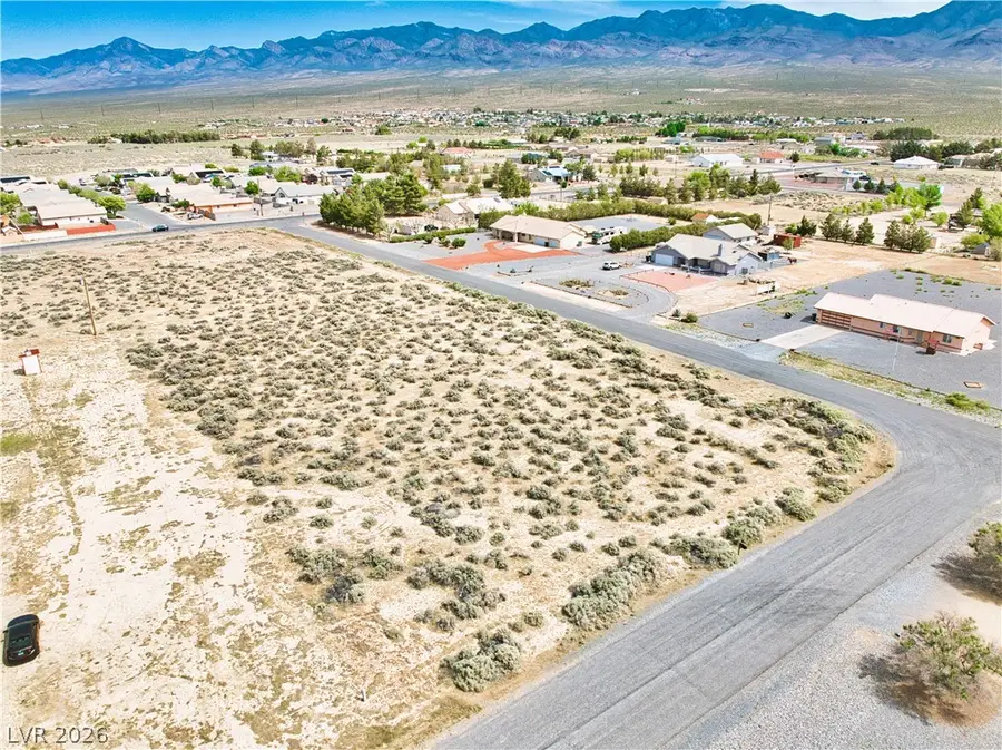 140 E Bluebird Avenue, Pahrump, NV 89060 - #3
