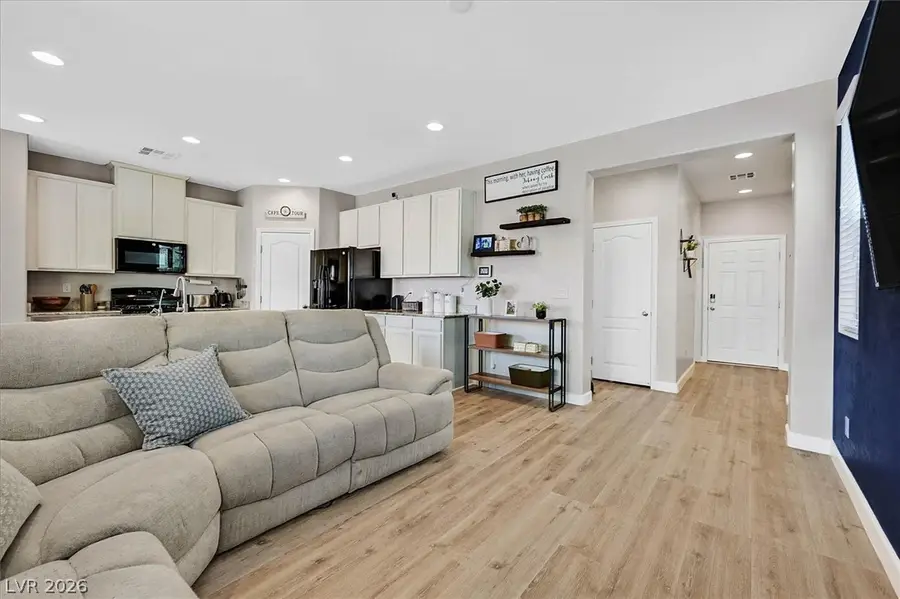 7664 Eastham Bay Avenue, Las Vegas, NV 89179 - #2