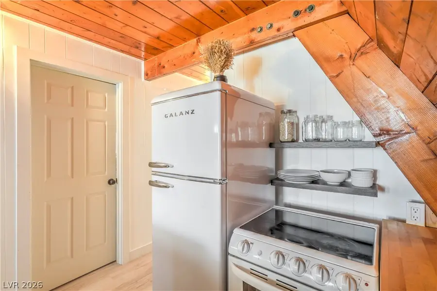 710 Cooper Street, Overton, NV 89040 - #3