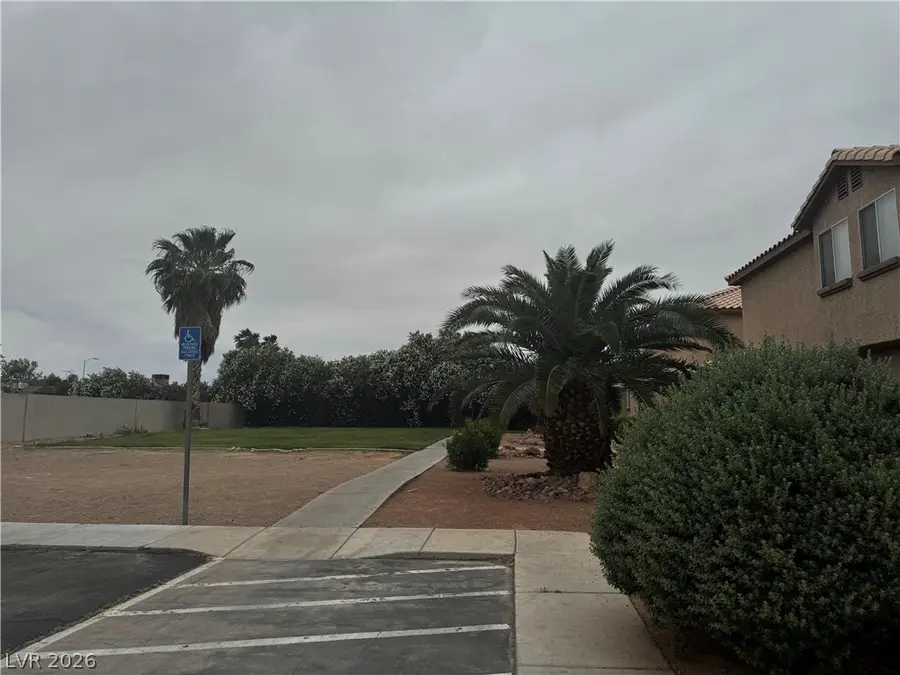 554 Roxella Lane #B, Las Vegas, NV 89110 - #2