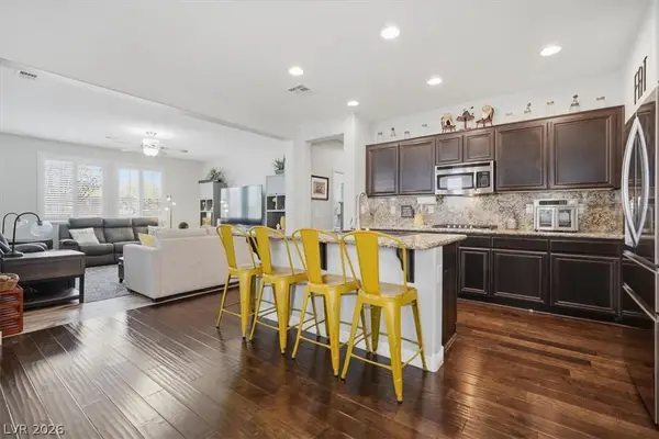 10315 Bush Mountain Avenue, Las Vegas, NV 89166