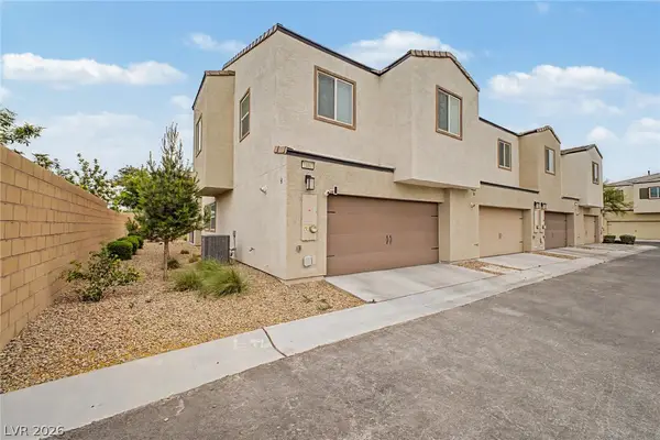 1880 Arcadian King Sun Street, Las Vegas, NV 89106