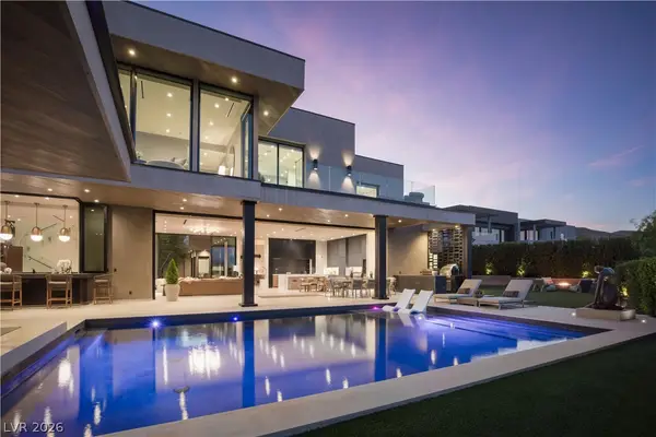 92 Sun Glow Lane, Las Vegas, NV 89135