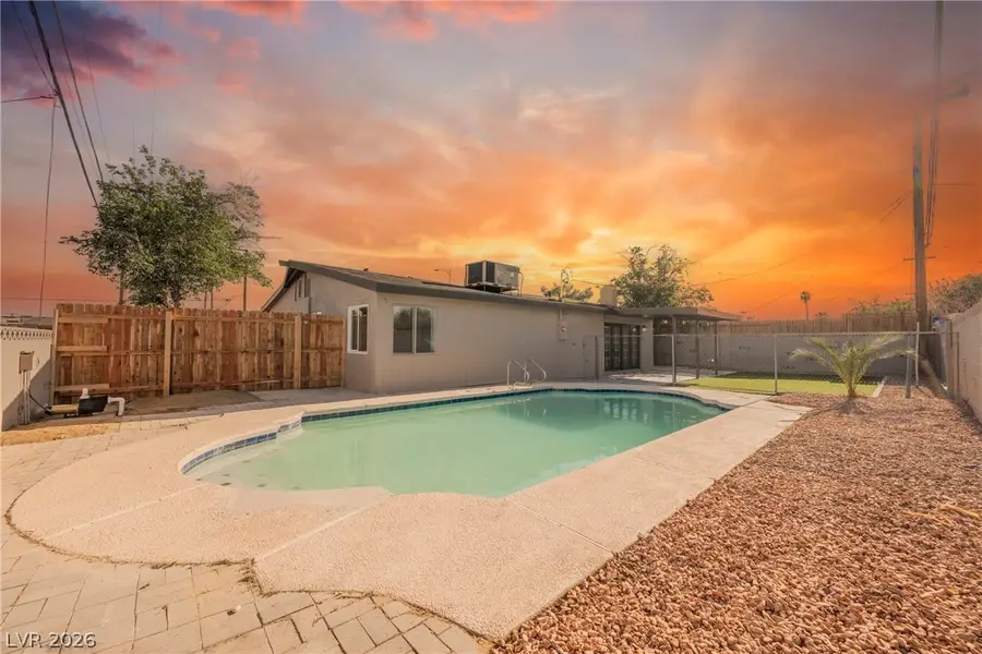 5104 Del Rey Avenue, Las Vegas, NV 89146 - #2