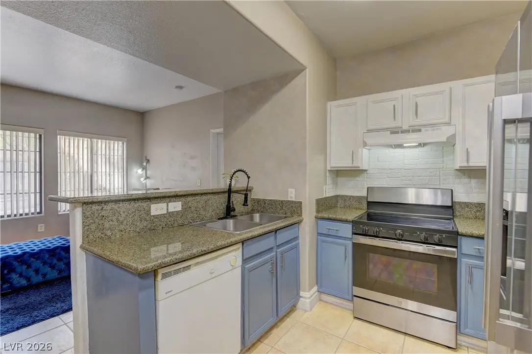 2131 Hussium Hills Street #106, Las Vegas, NV 89108 - #1