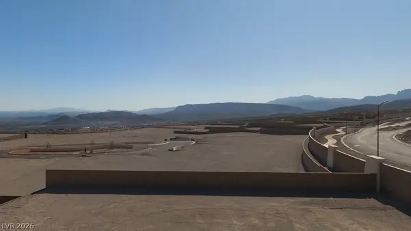 29 Skyfall Point Drive, Las Vegas, NV 89138