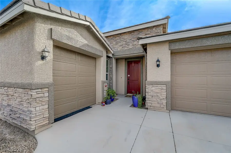 676 Suguaro Bluffs Street, Henderson, NV 89014 - #3