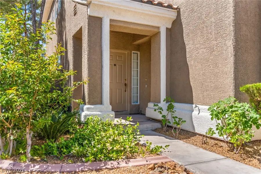 9709 Floweret Avenue, Las Vegas, NV 89117 - #3