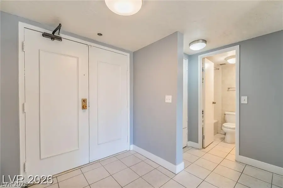 205 E Harmon Avenue #409, Las Vegas, NV 89169 - #3