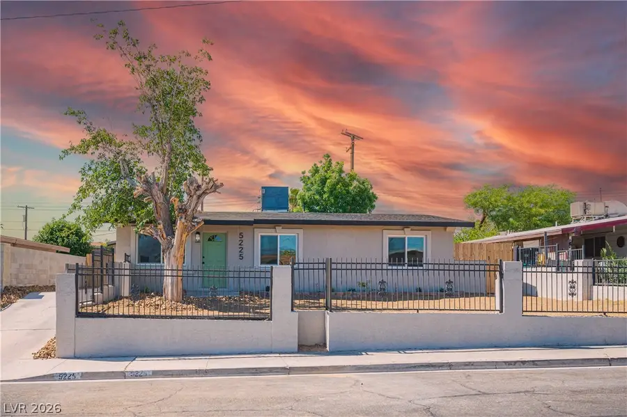 5225 Carmen Boulevard, Las Vegas, NV 89108 - #3