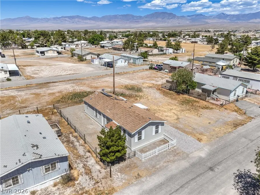 290 W Liberty Street, Pahrump, NV 89048 - #3