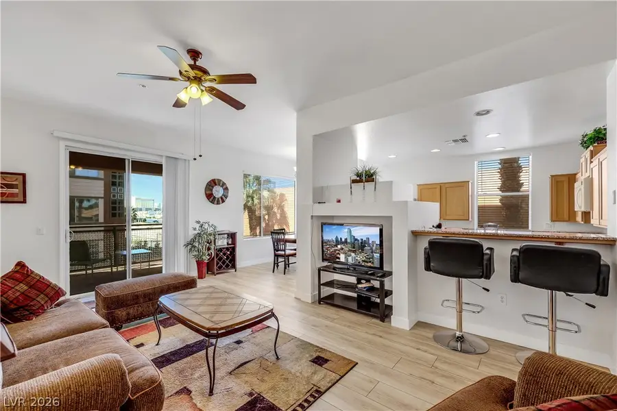 27 E Agate Avenue #308, Las Vegas, NV 89123 - #3
