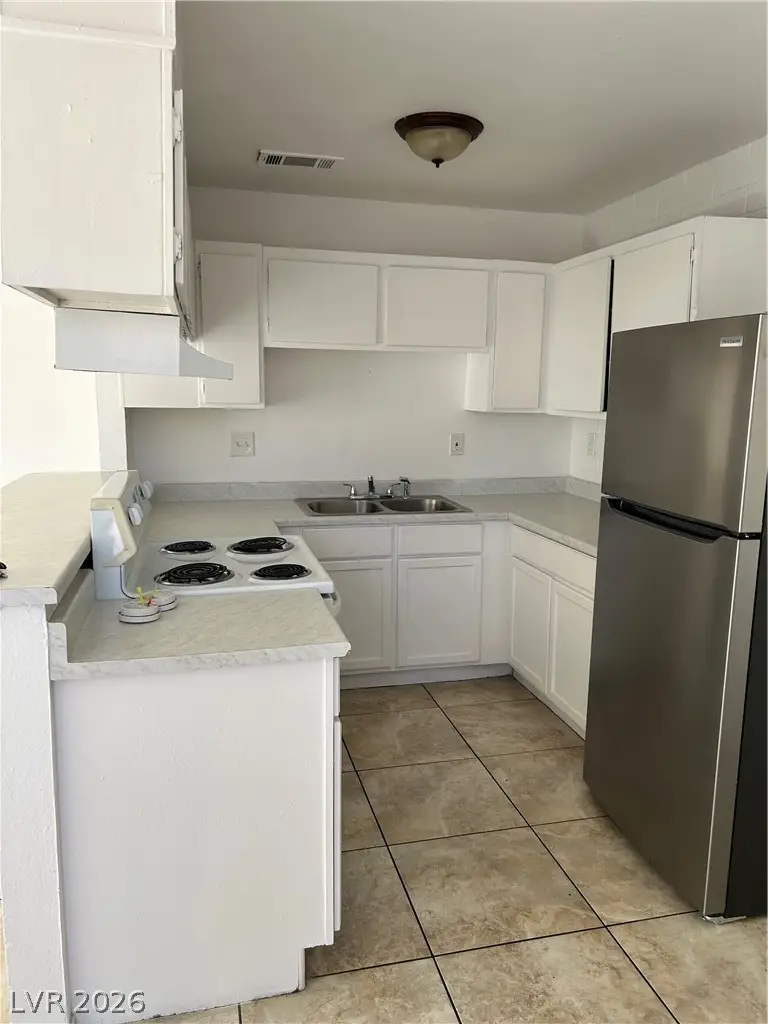 803 N Major Avenue, Henderson, NV 89015 - #3