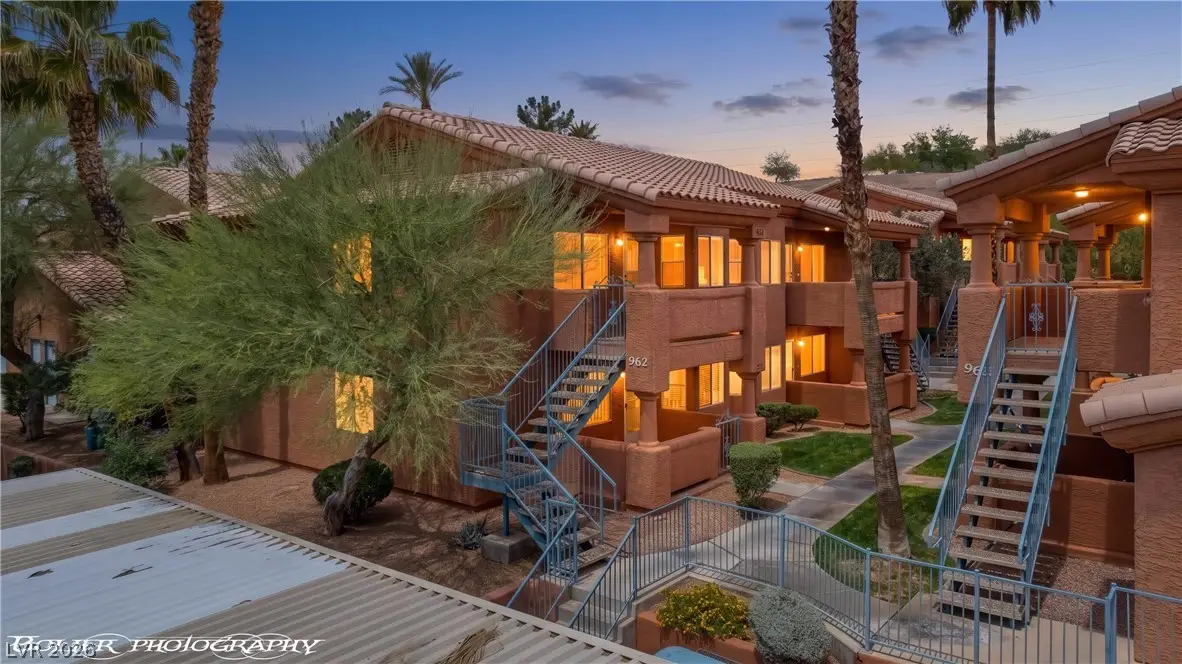 962 Mesquite Springs Drive #202, Mesquite, NV 89027 - #1